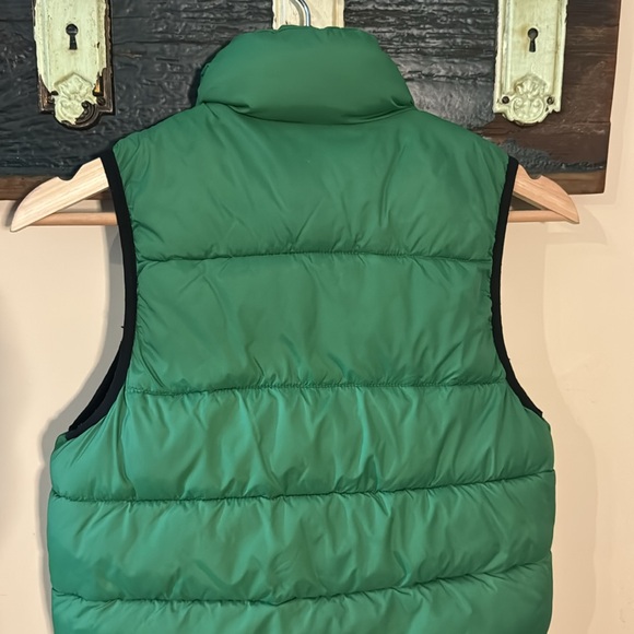 2/$30 GAP Kids Green Primaloft Puffy Vest Size Small - Picture 11 of 14